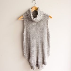 Calvin Klein Sleeveless Sweater Tank Size Medium